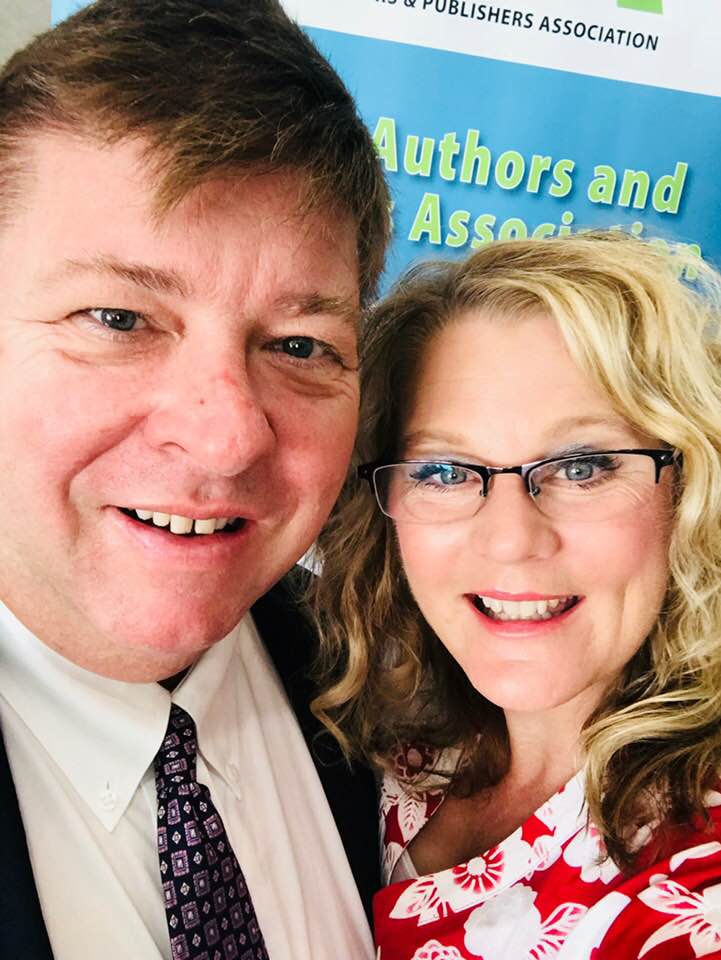 John and his wife, Kimberly, at the Florida Authors and Publishers annual convention in Orlando.  John won the bronze award for “Pineland Gold” in 2018.